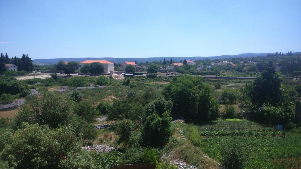 Apartments Plazibat Škrip Cameră foto